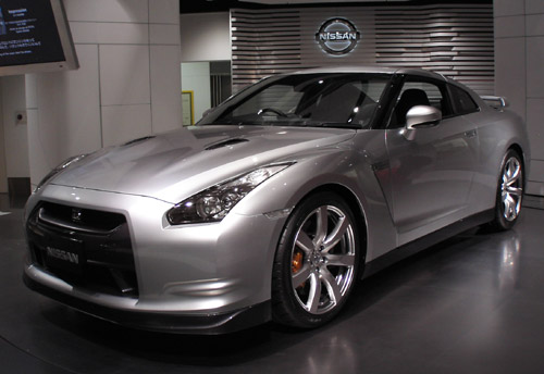 nissan-gtr-1.jpg