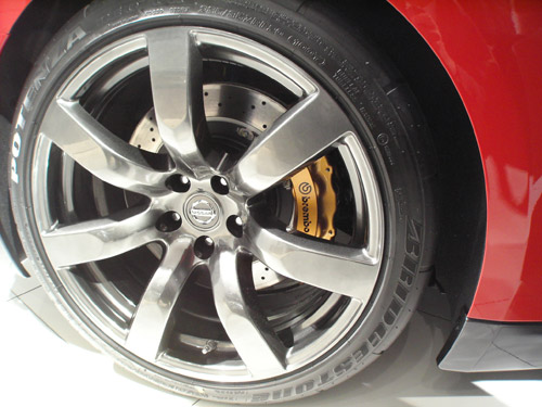 nissan-gtr-14.jpg