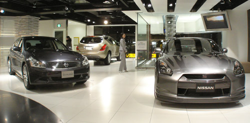 nissan-gtr-21.jpg